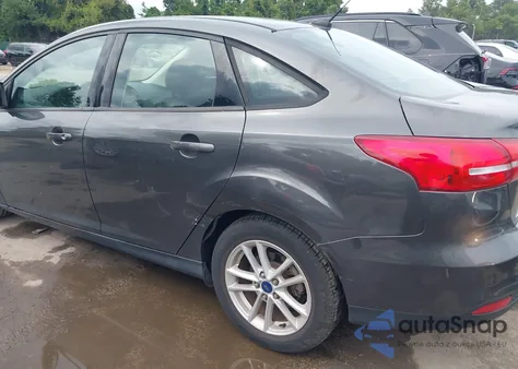 2018 Ford Focus Se z USA, uszkodzony, nr VIN 1FADP3FE1JL224210
